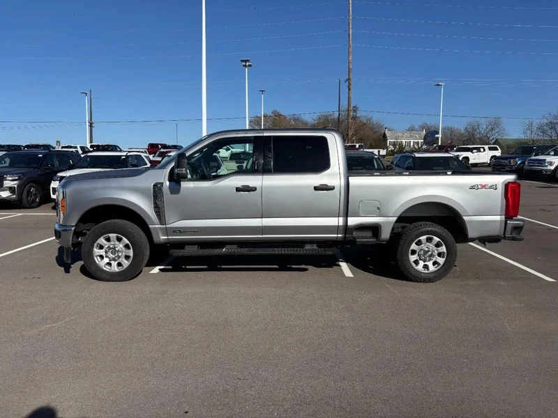 2024 Ford F-250 Super Duty XLT - Photo 6