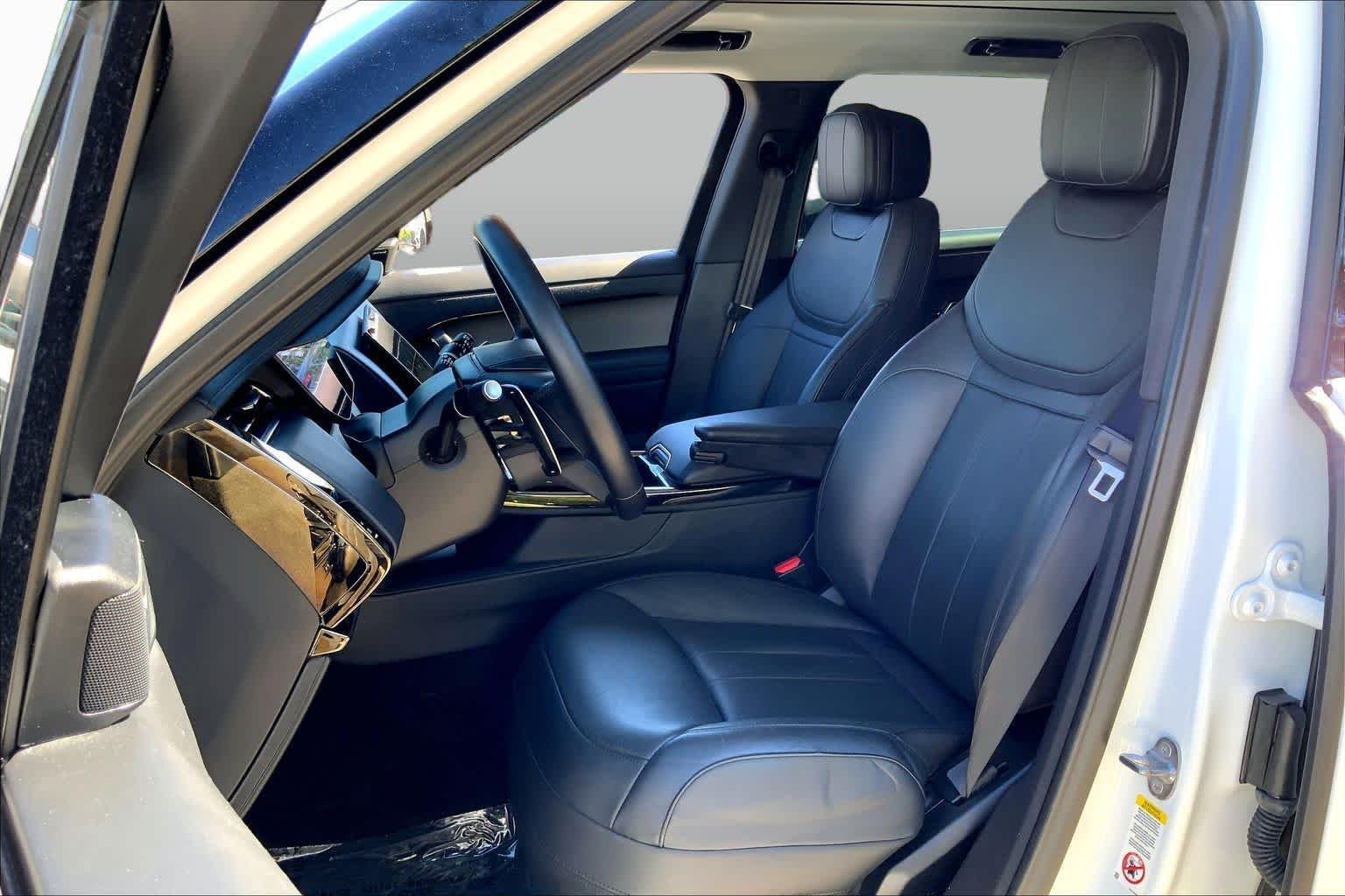 2024 Land Rover Range Rover Sport SE - Photo 8