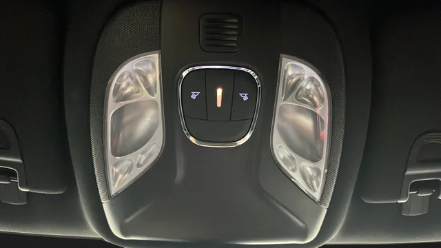 Used 2024 Silver Jeep Latitude image 31