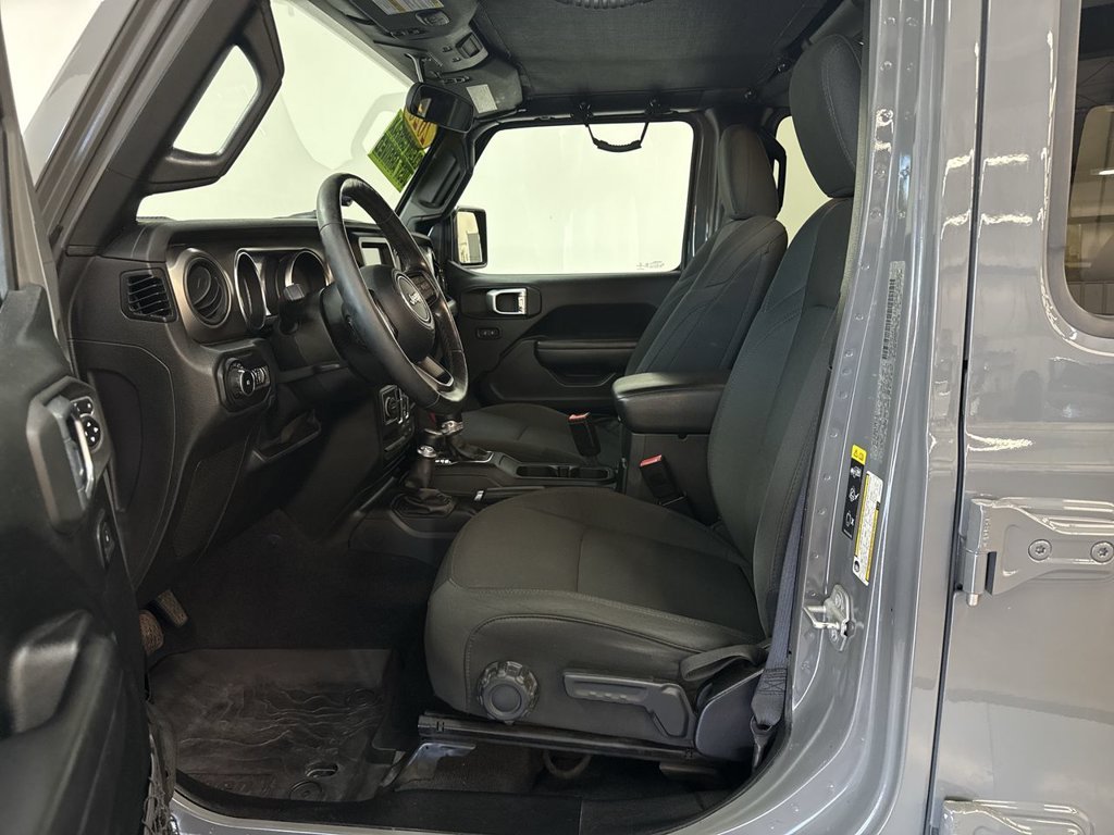 Used 2020 Gray Clearcoat Jeep Unlimited Sport S image 11