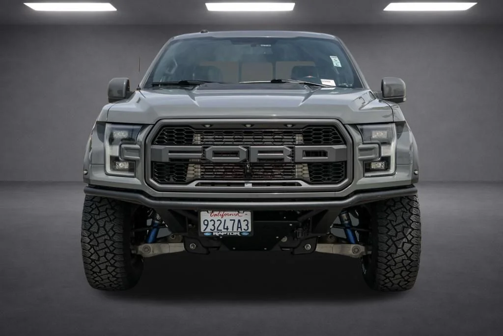 Used 2018 Gray Ford Raptor image 9