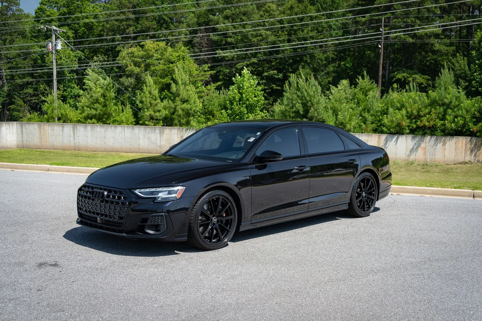 Used 2024  Audi 4.0T image 13