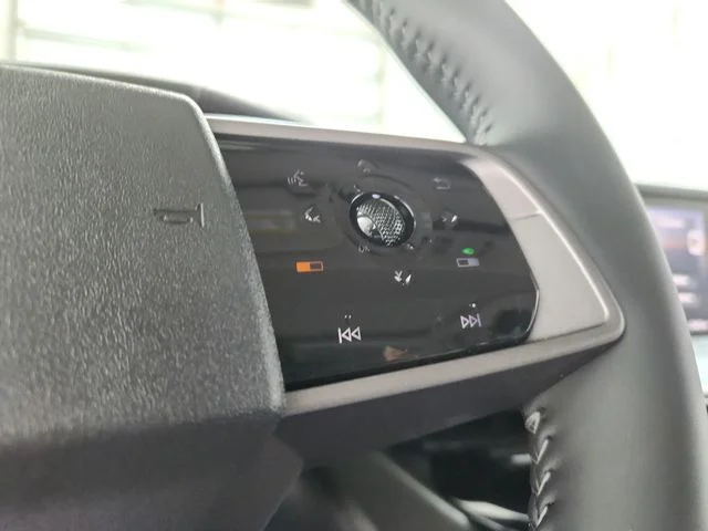 Used 2026 Gray Nissan Platinum image 26
