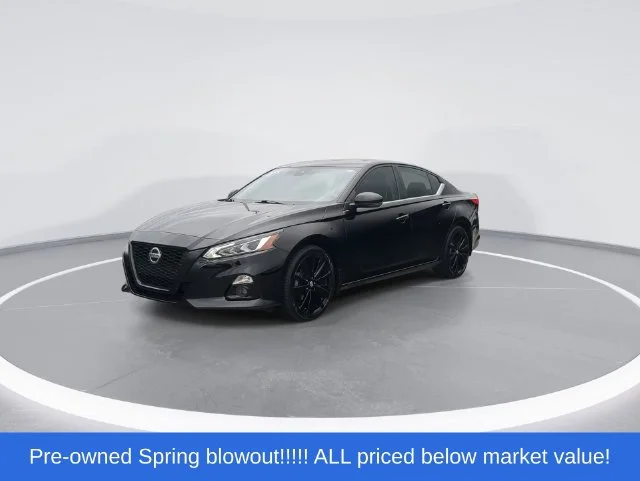 Used 2022 Black Nissan 2.5 SR image 4