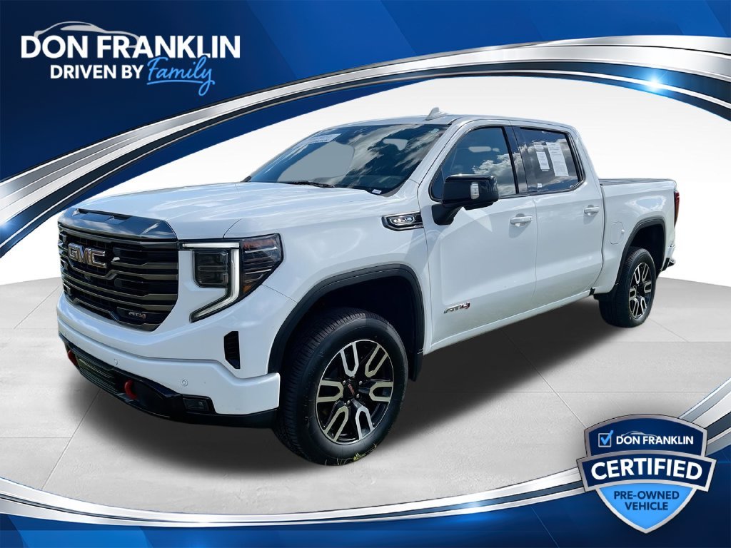 Used 2023 White GMC AT4 image 1