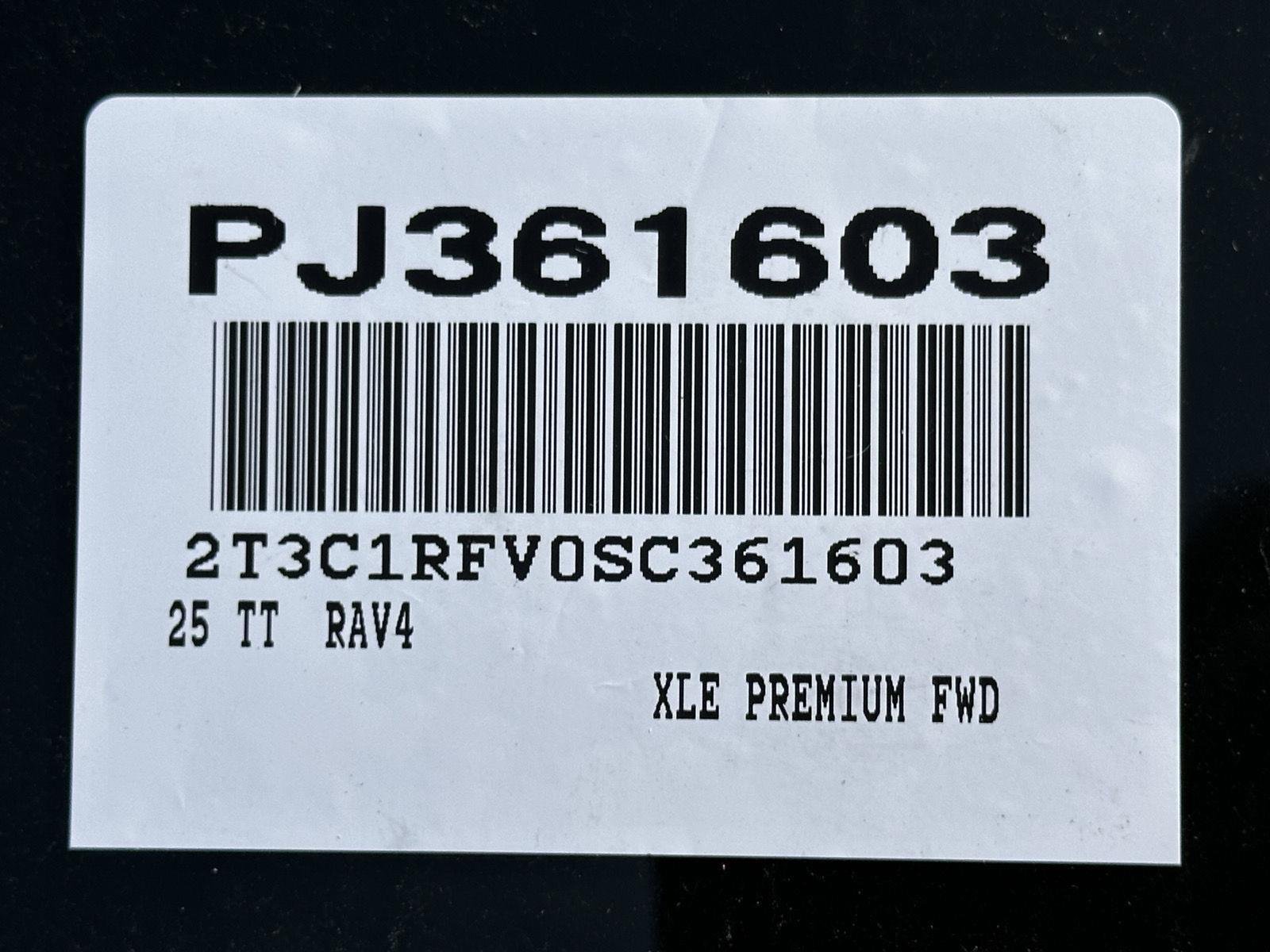 Certified Used 2025 Magnetic Gray Metallic Toyota XLE Premium image 15