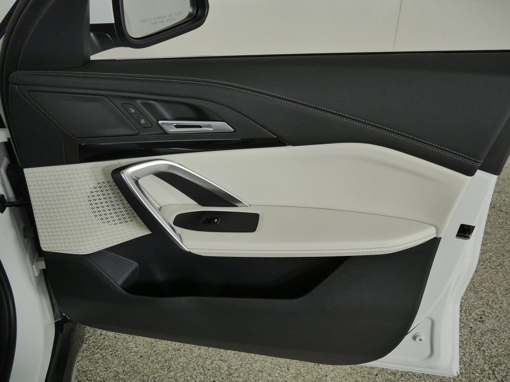 New 2026 Alpine White BMW xDrive28i image 19