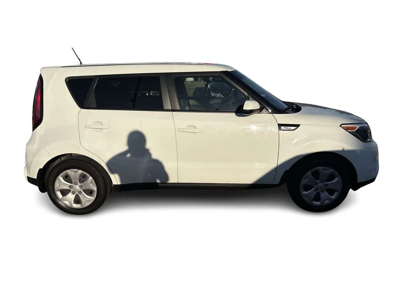 Used 2016 Polar Kia LX at Dilawri Certified   One Owner   Local BC image 16