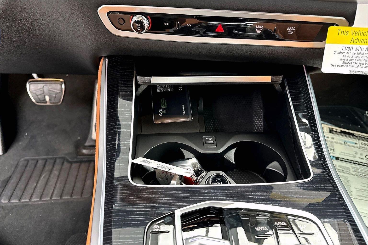 New 2026 Brooklyn Grey Metallic BMW xDrive40i image 22