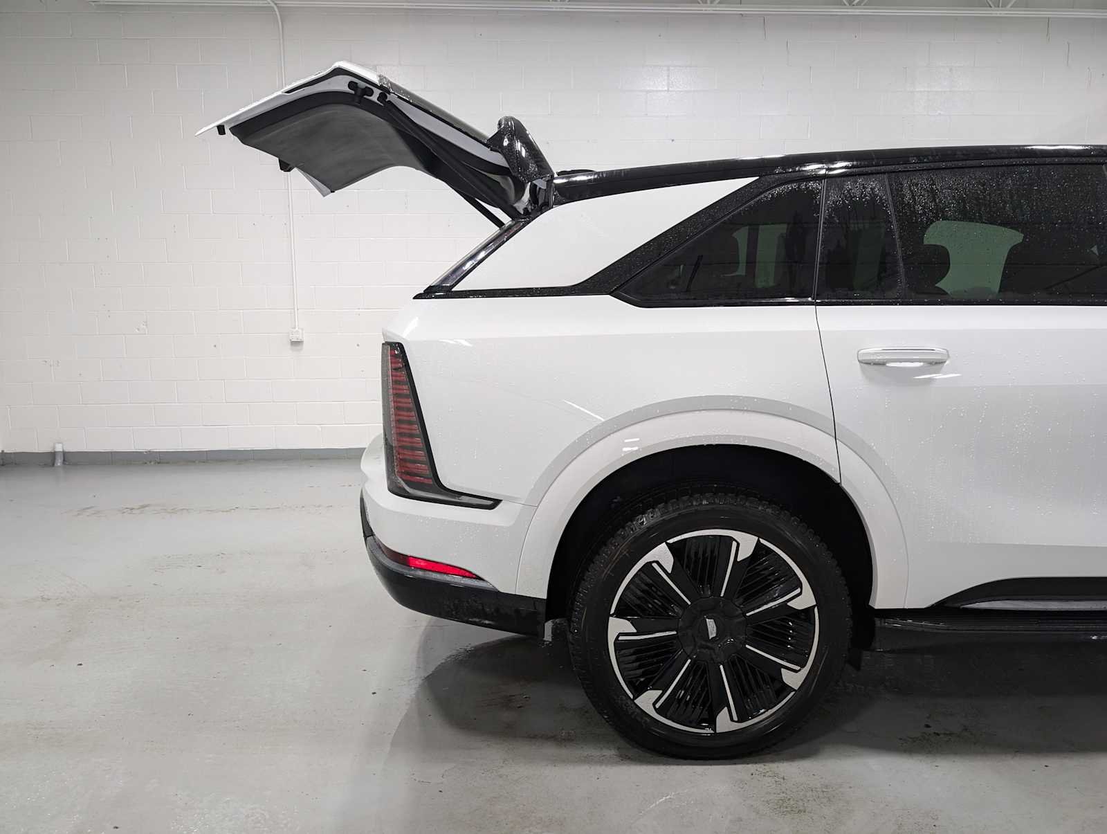 2025 Cadillac Escalade IQ Sport 2 - Photo 7