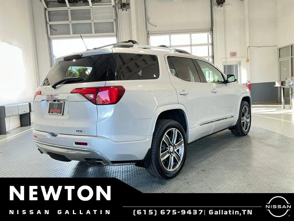 Used 2019 Quicksilver Metallic GMC Denali image 27