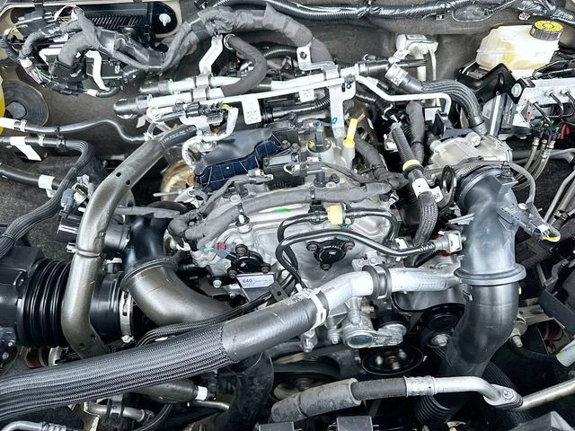 Used 2025 Gray Ford XL image 27