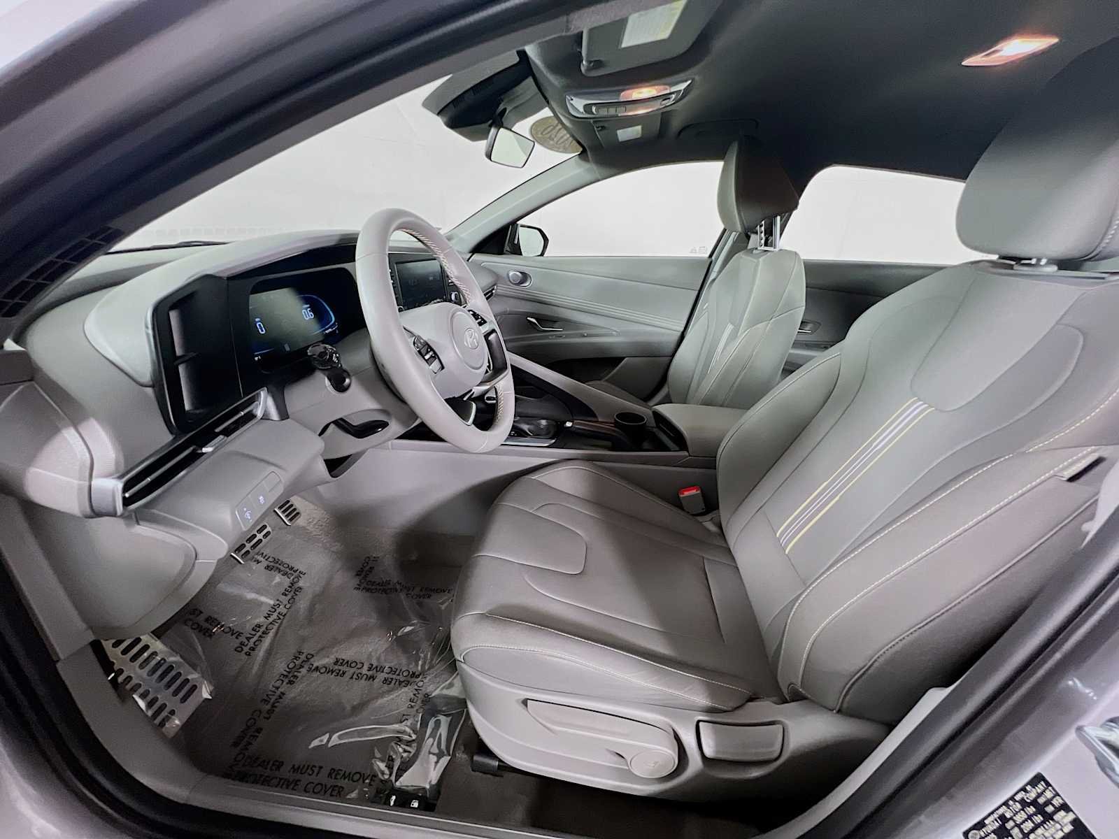 Certified Used 2026 Fluid Metal Hyundai SEL Sport image 21