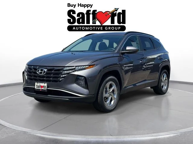 Used 2024  Hyundai SEL image 1