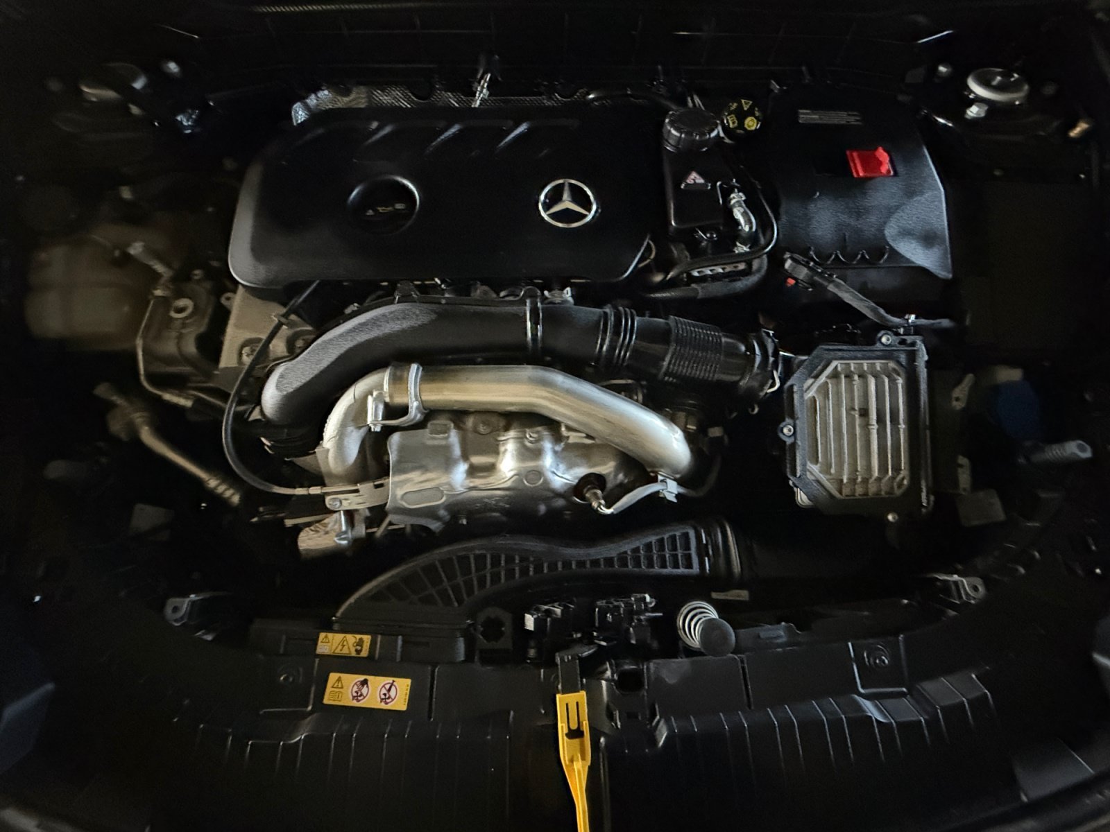 Certified Used 2025 Black Mercedes-Benz GLB 250 image 20