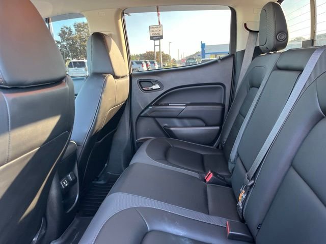 Used 2022 Red GMC AT4 w/Leather image 12