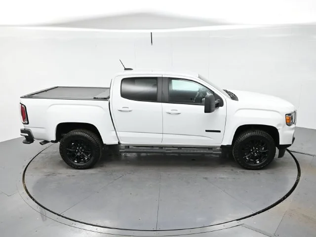 Used 2022 SUMMIT WHITE GMC 2WD Elevation image 37