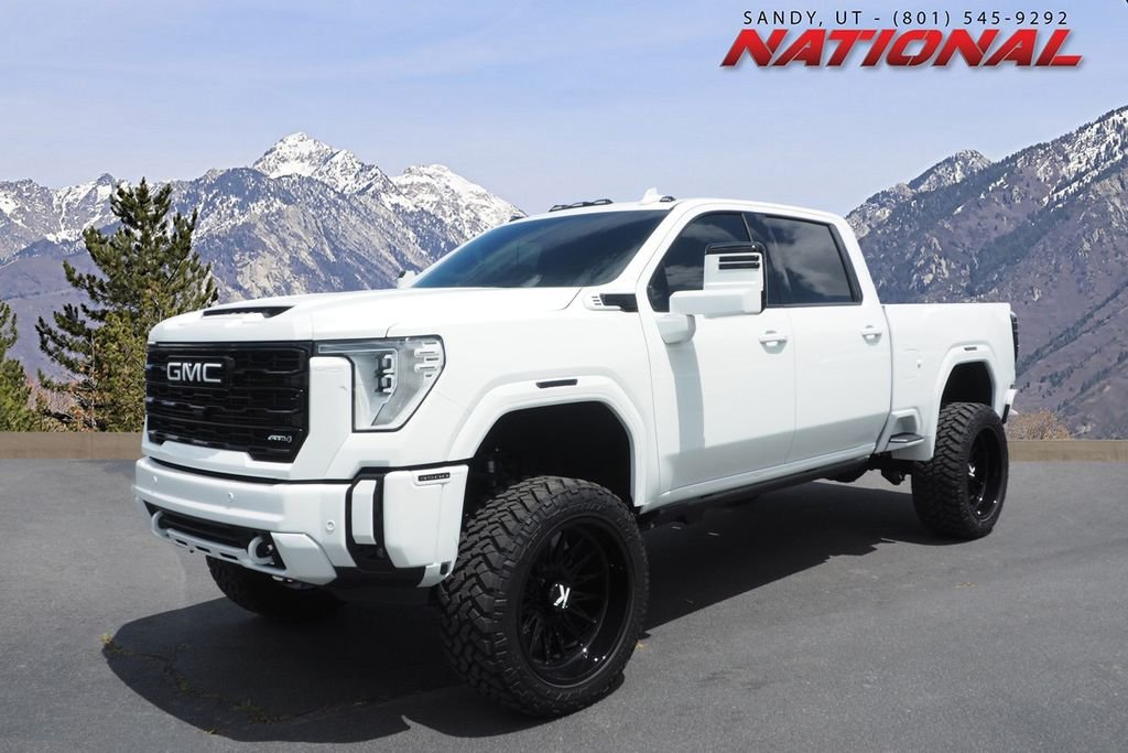 2026 GMC Sierra 4WD Crew Cab Standard Box AT4's photo