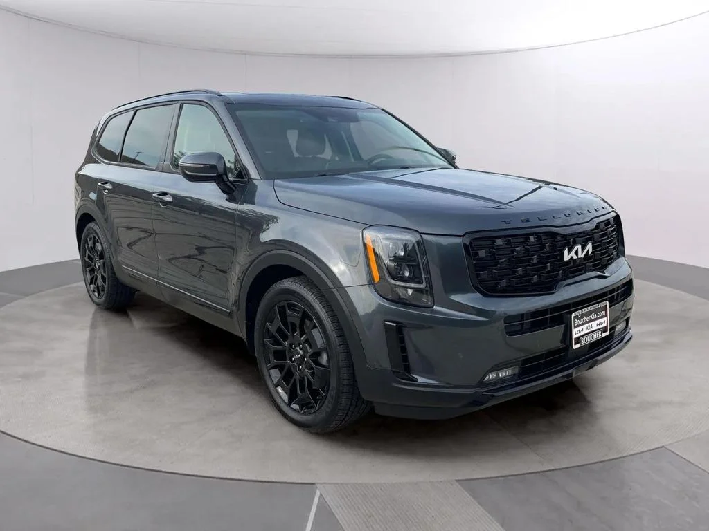 Used 2022 Gravity Gray Kia SX image 7