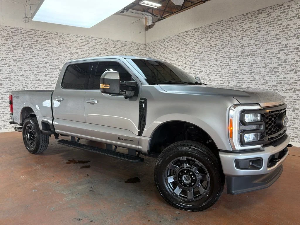 Used 2023 Iconic Silver Metallic Ford Lariat image 1