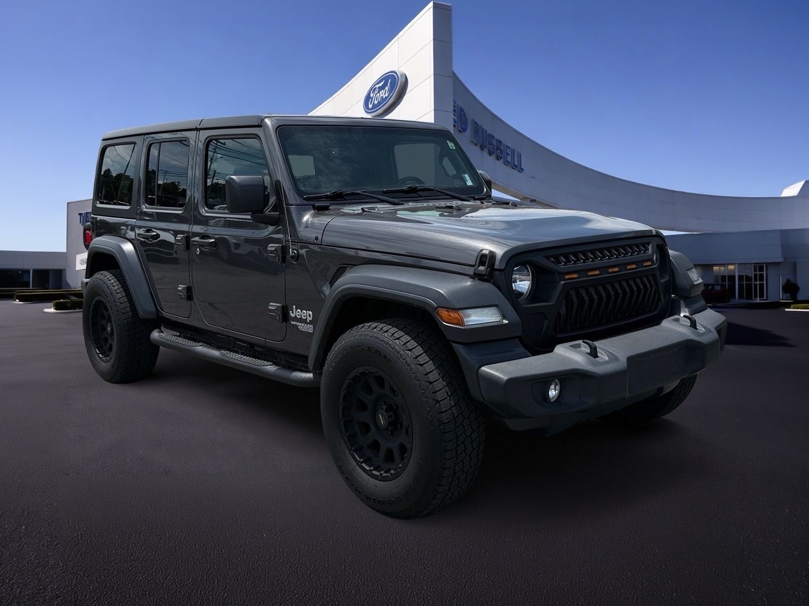 Used 2018 Crystal Metallic Jeep Unlimited Sport S image 8