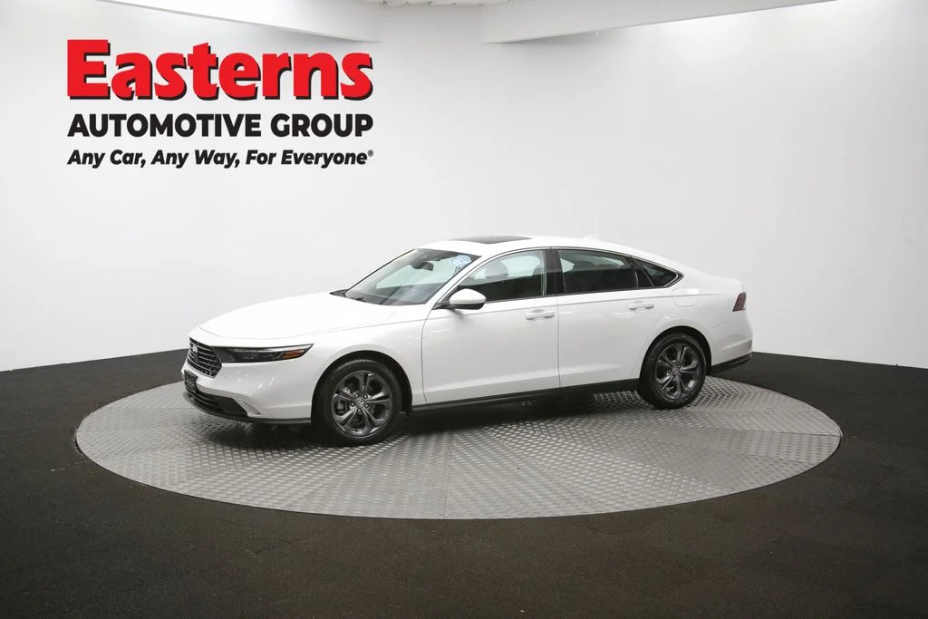 Used 2024 White Honda EX image 57