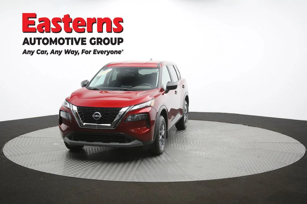 Used 2023 Red Nissan S image 52