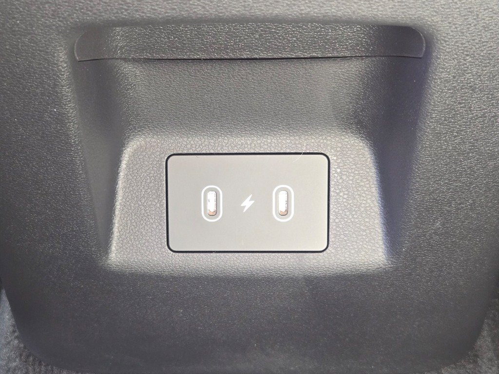 New 2026 Gray Hyundai SE image 15