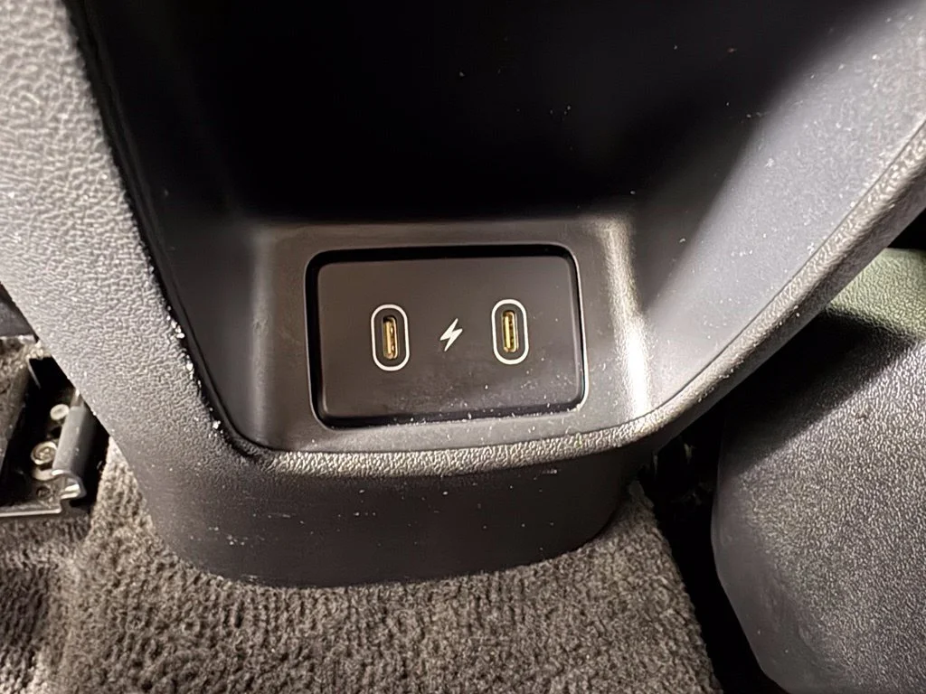 Used 2024 Silver Hyundai SEL image 35