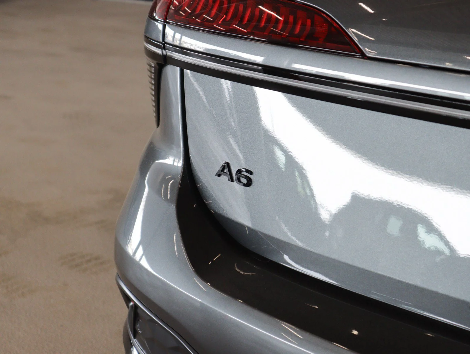 New 2026 Daytona Gray Pearl Effect Audi Premium Plus image 28
