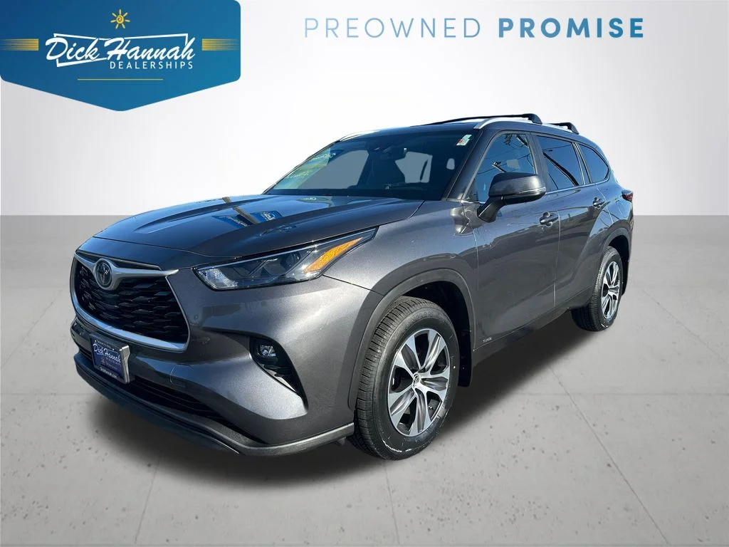 Used 2023 Gray Toyota XLE image 1