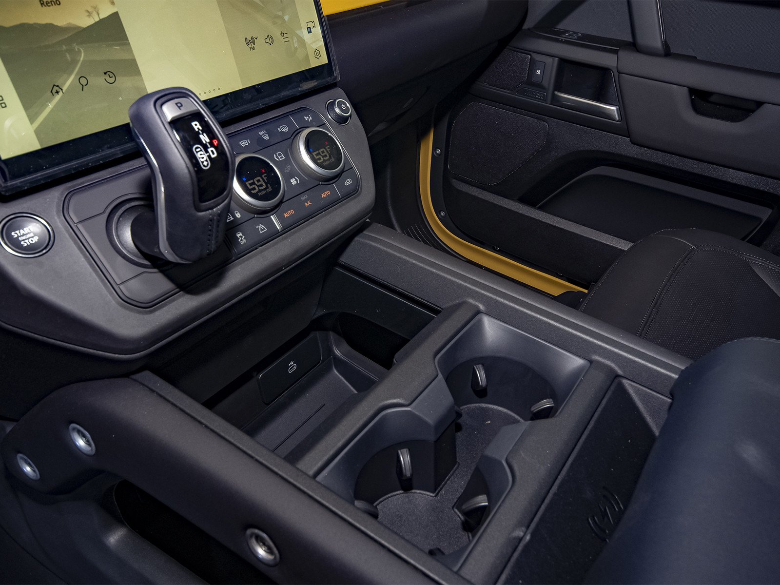 New 2026 Deep Sandglow Yellow Land Rover  image 30