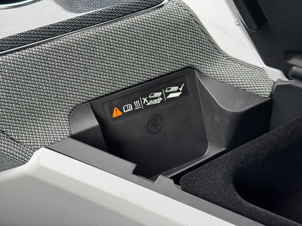 2027 Cadillac OPTIQ Luxury - Photo 25