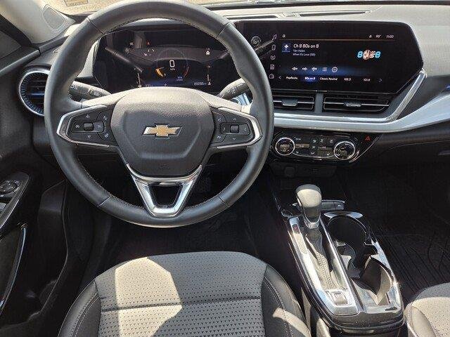 Used 2024 Mosaic Black Metallic Chevrolet LT image 21