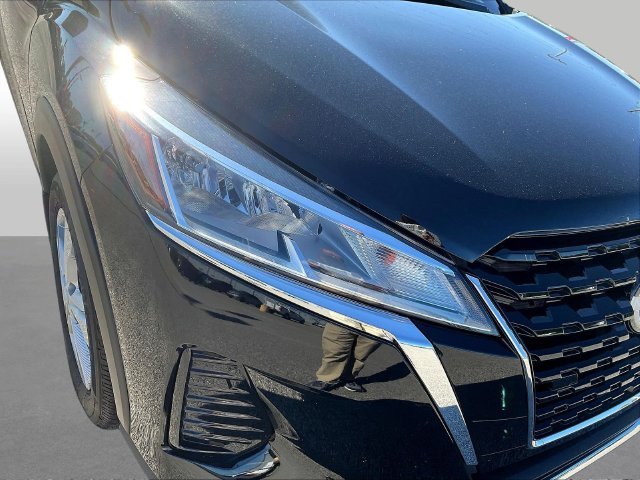 Used 2025 Black Nissan S image 30