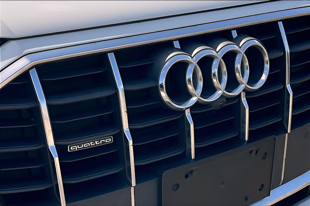 Certified Used 2022 Carrara White Audi 55 Premium image 34