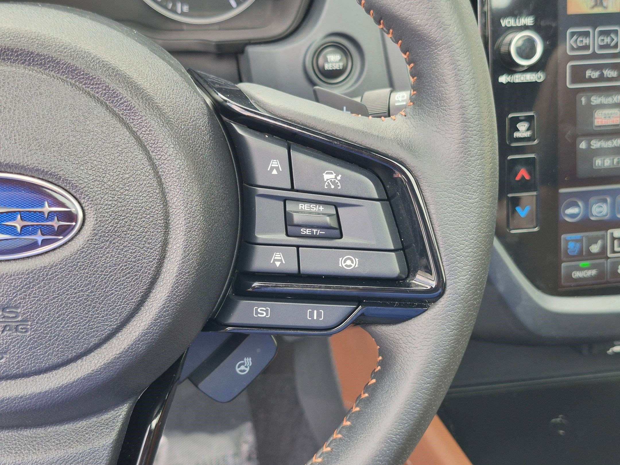 Certified Used 2025 River Rock Pearl Subaru Touring image 18