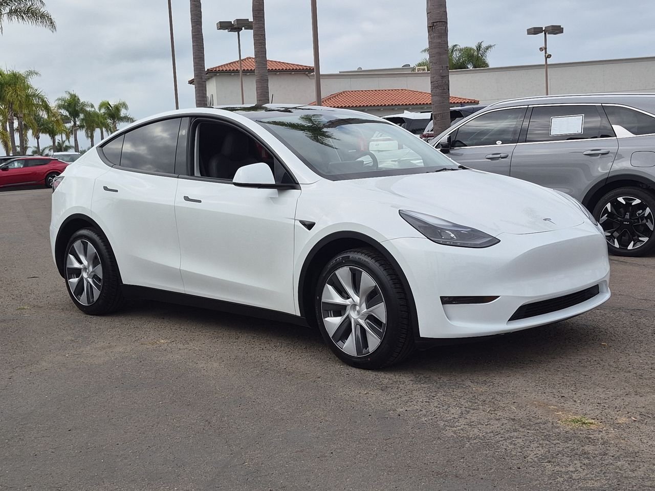 2024 Tesla Model Y Long Range