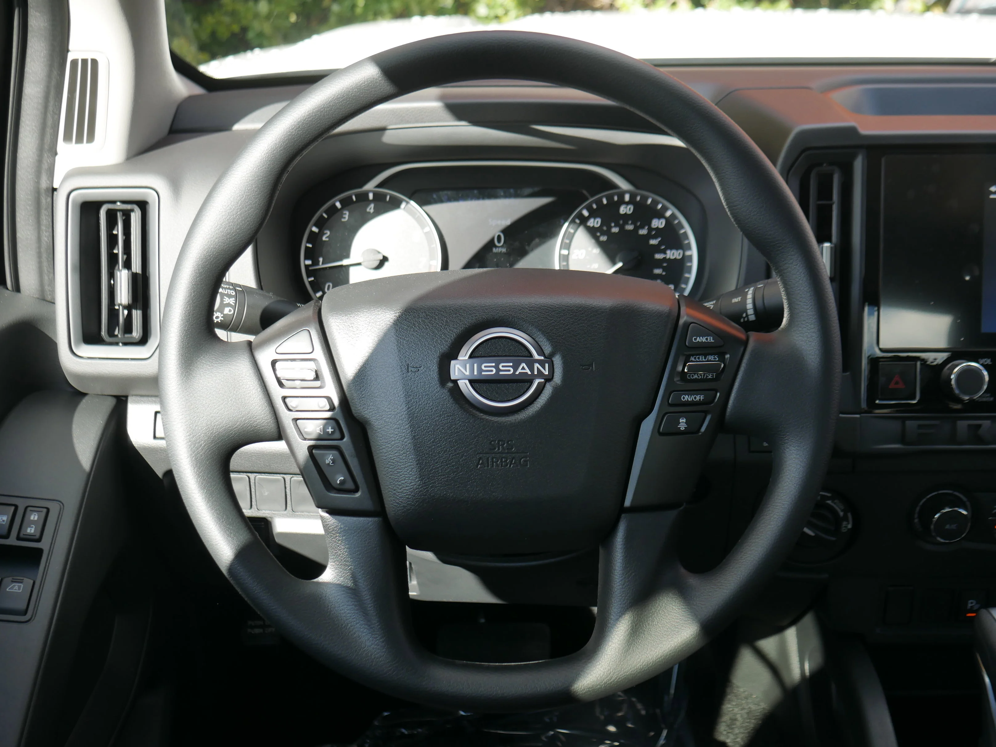 2026 Nissan Frontier S - Photo 6