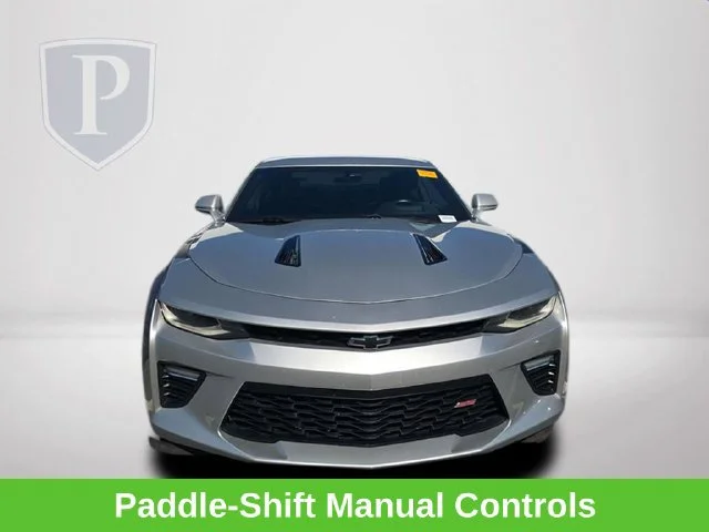 Used 2018 SILVER ICE METALLIC Chevrolet 2SS image 13