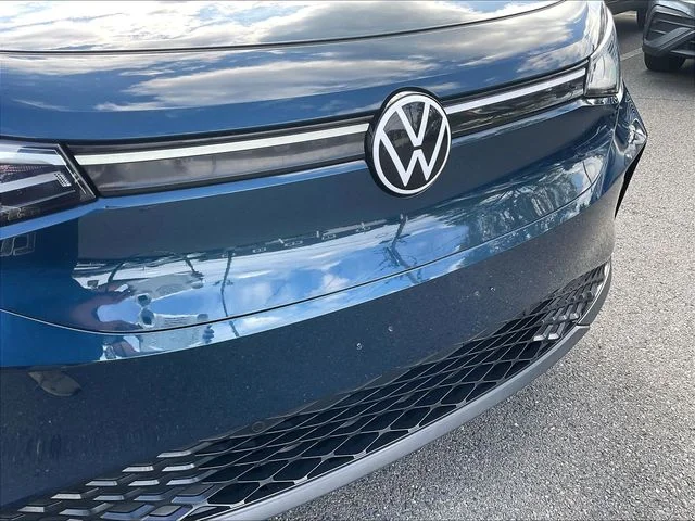 Certified Used 2023 Blue Volkswagen Pro image 29