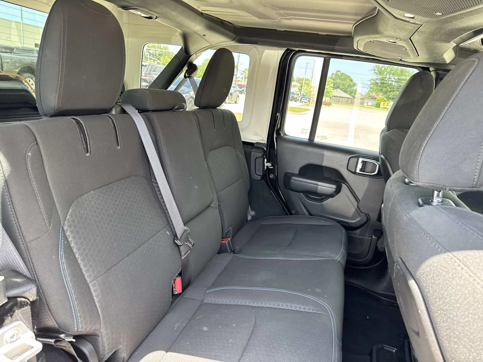 Used 2025 Black Clearcoat Jeep Rubicon 4x4 image 9