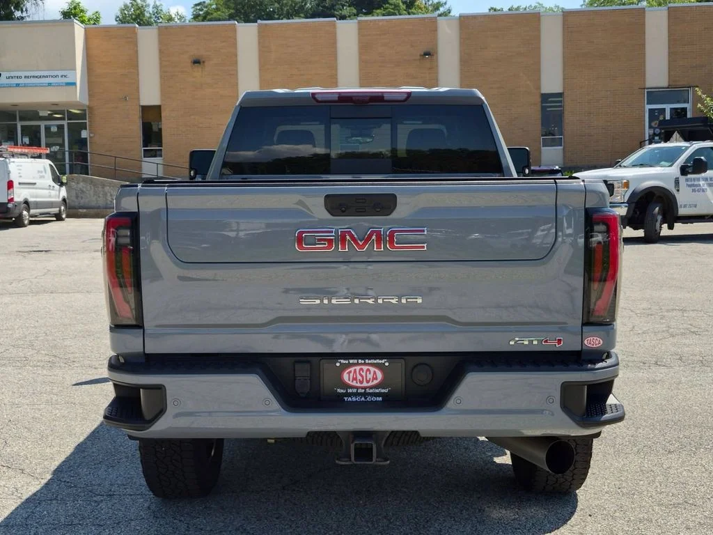 Used 2024 Gray GMC AT4 image 4
