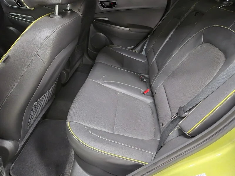 Used 2019 Lime Twist Hyundai Limited image 8