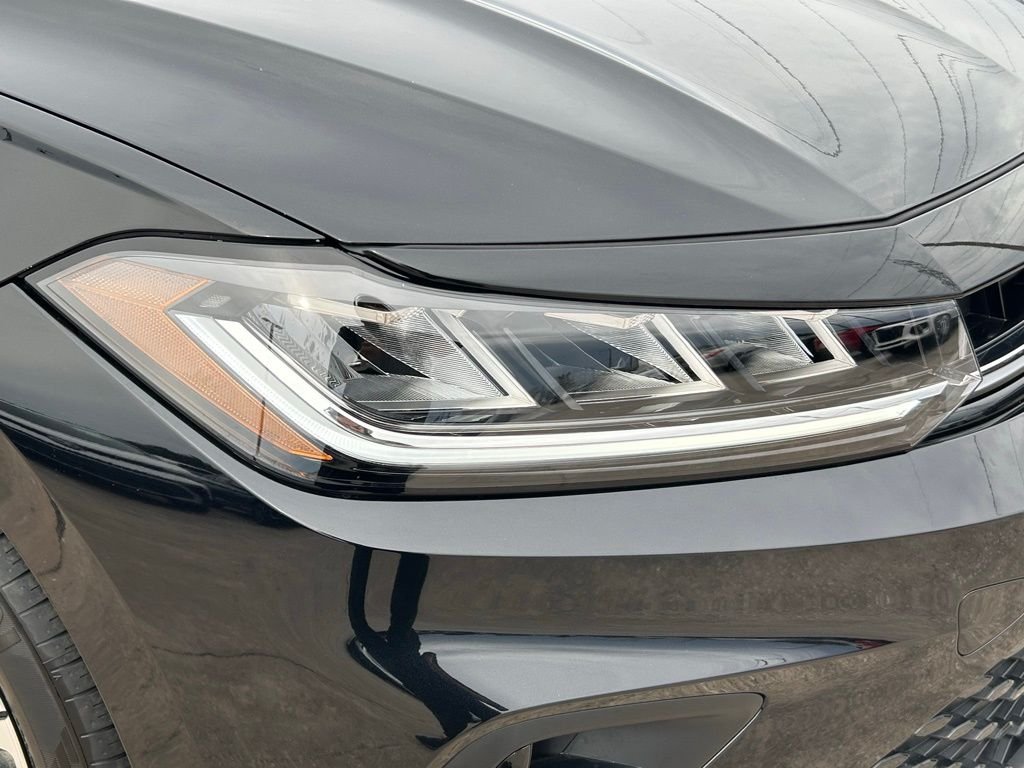 New 2026 Black Volkswagen 1.5T Sport image 10