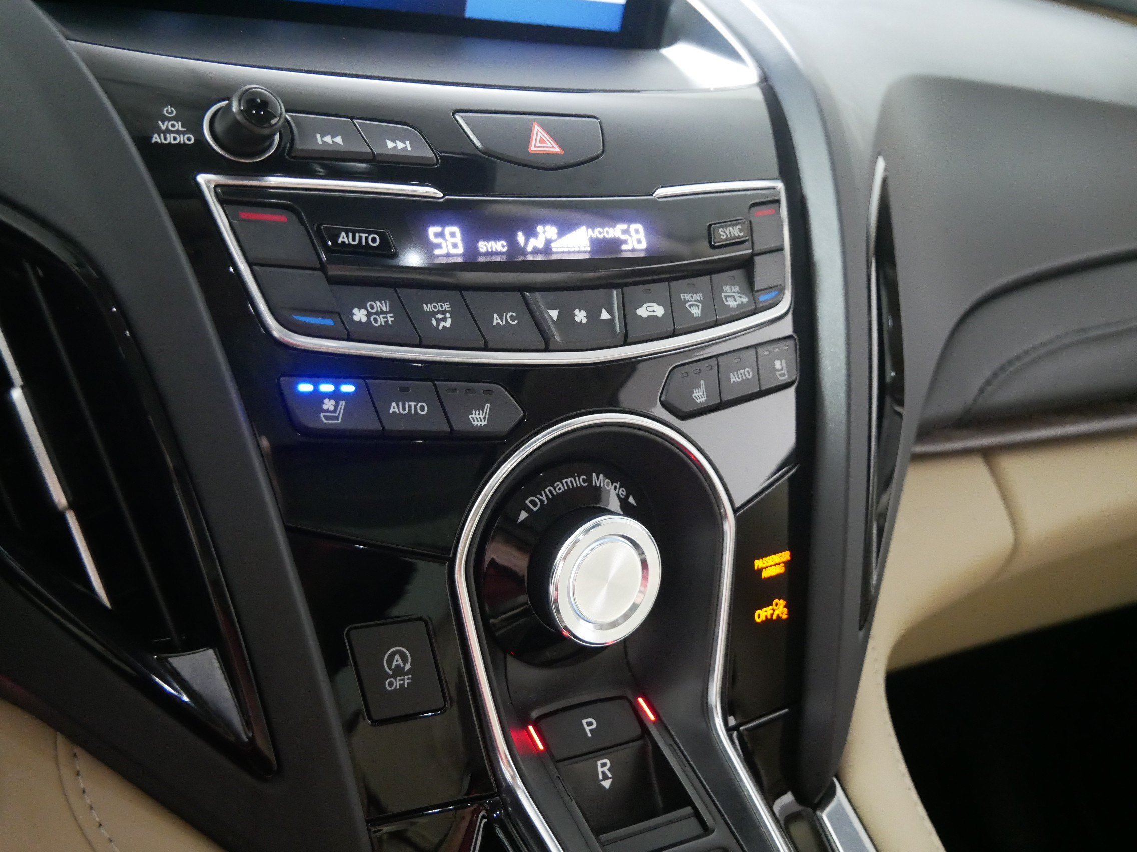 Used 2020 Canyon Bronze Metallic Acura w/Advance Pkg image 23