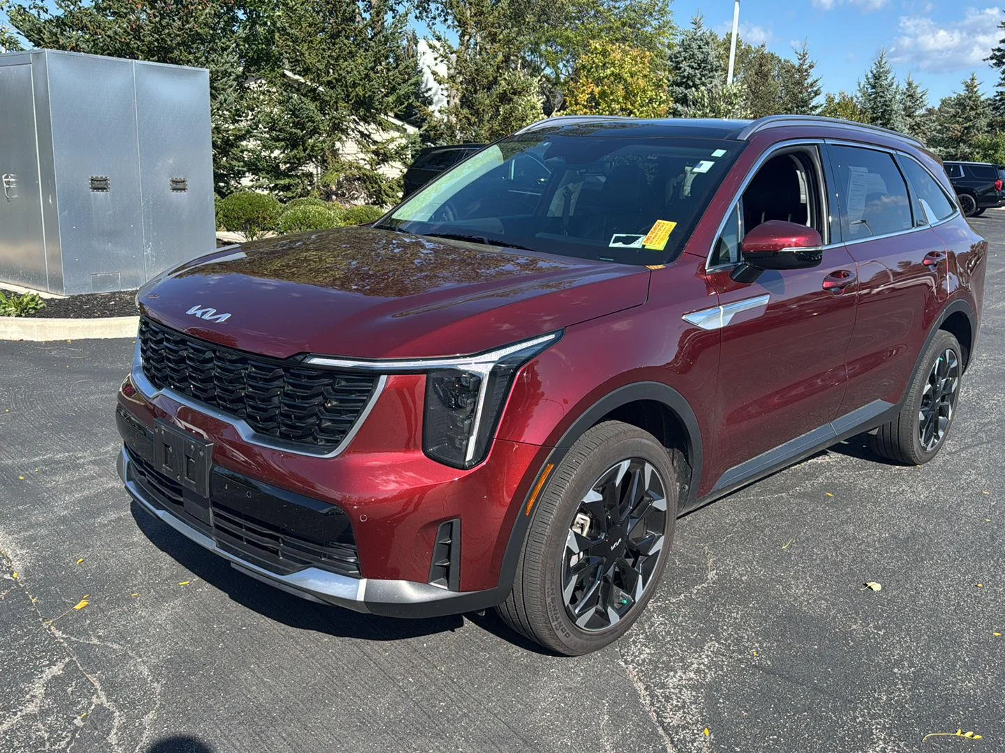 Used 2025 Dawning Red Kia EX image 2
