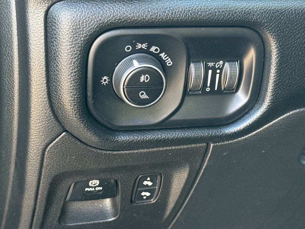 Used 2022 Red Ram Laramie image 21