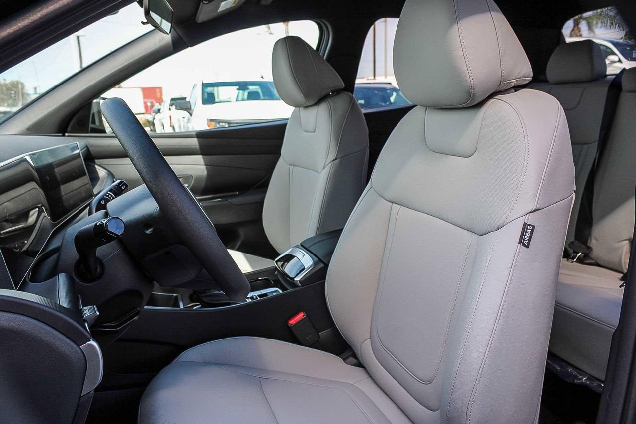 New 2026 Black Hyundai SEL image 45