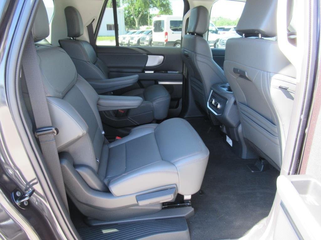 2025 Ford Expedition MAX Active - Photo 27